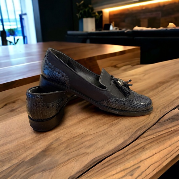 Stuart Weitzman Loafers - Picture 5 of 10